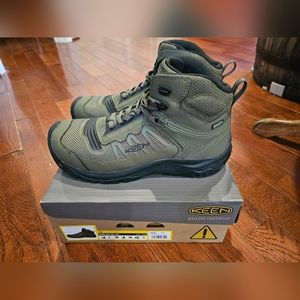 Keen Utility Hiking Boots Men's 11.5 Reno Mid KBF WP Dark Olive/Black In Box
